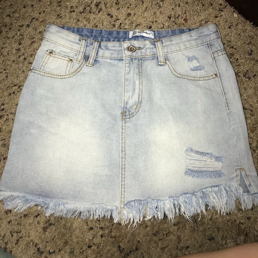 denim skirt